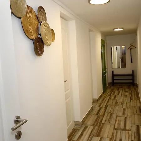 Rianas Utca Palkove Apartament